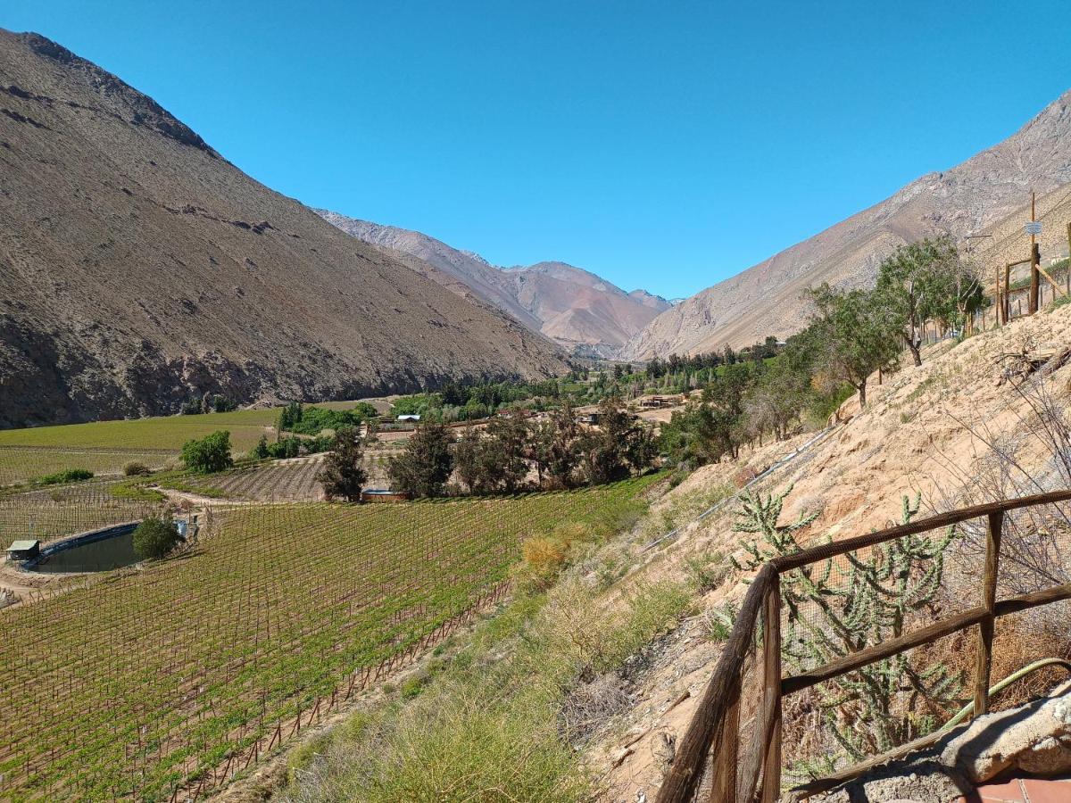 Ladera Loft Pisco Elqui Villa Exterior photo